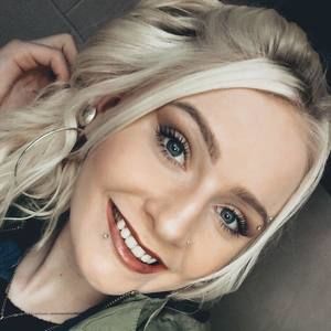 Meet your Posher, Jenna